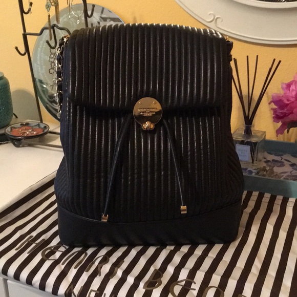 henri bendel Handbags - Henri Bendel Leather Bag